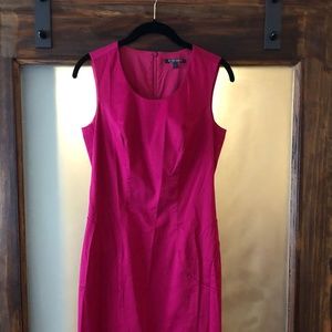 * SOLD* STRENESSE classy magenta sheath dress